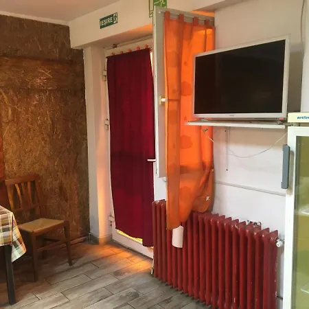 Casa Roz אכסניה