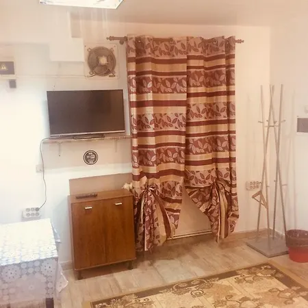 Casa Roz * Κλουζ-Ναπόκα